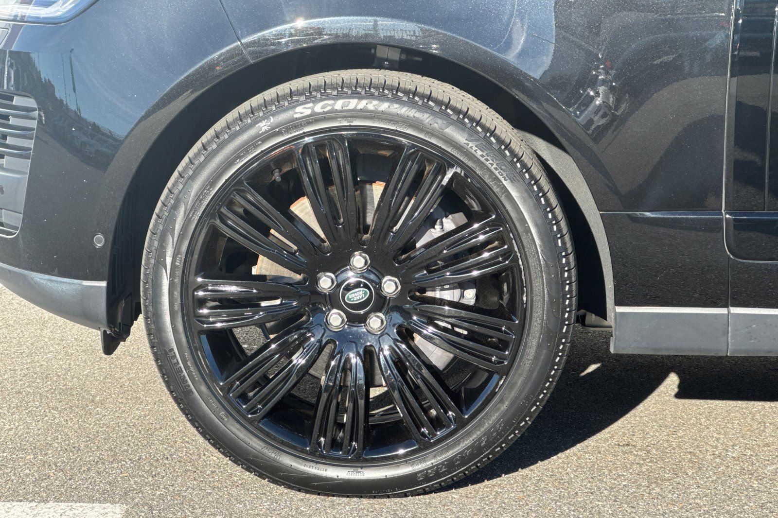 Certified 2022 Land Rover Range Rover Westminster Edition image 32