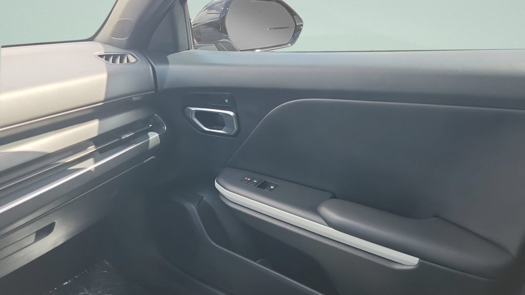 Used 2025 Kia K4 EX w/ GT-Line Sunroof Package FWD image 13