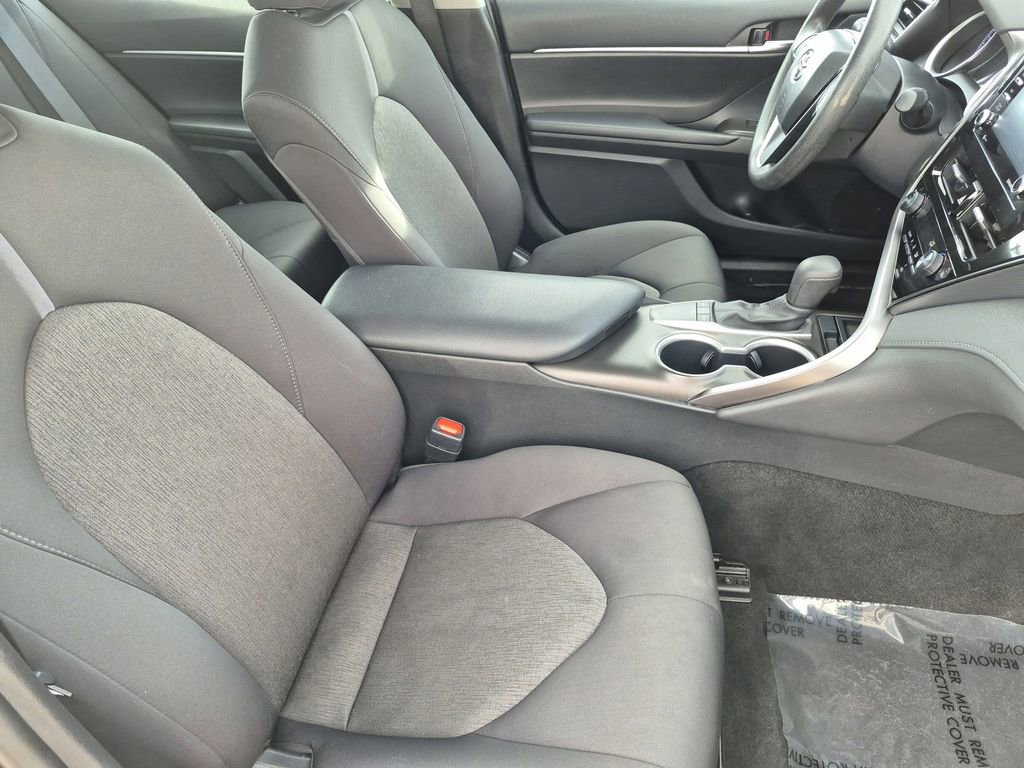 Used 2023 Toyota Camry LE image 15
