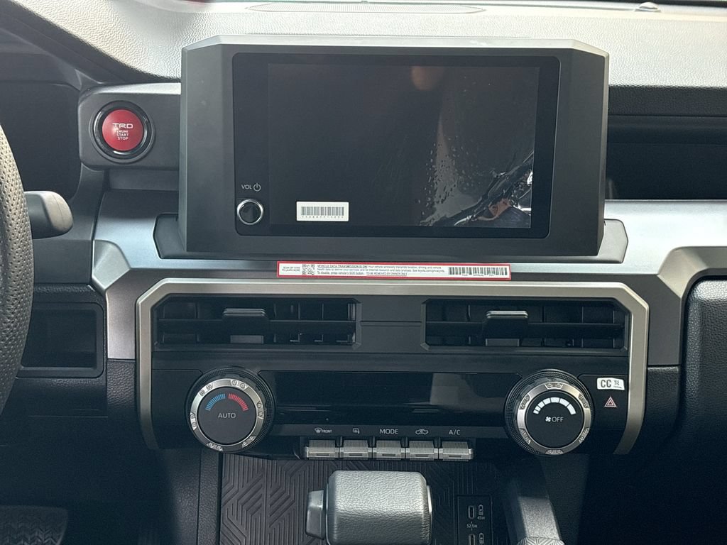 Certified 2026 Toyota Tacoma TRD Off-Road AWD/4WD image 14