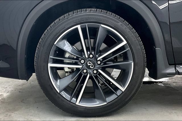 Certified 2025 INFINITI QX55 Luxe w/ Cargo Package AWD/4WD image 10