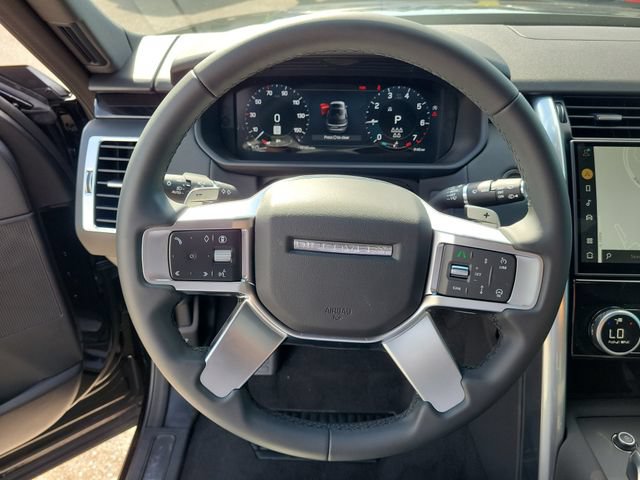 Used 2025 Land Rover Discovery S AWD/4WD image 28