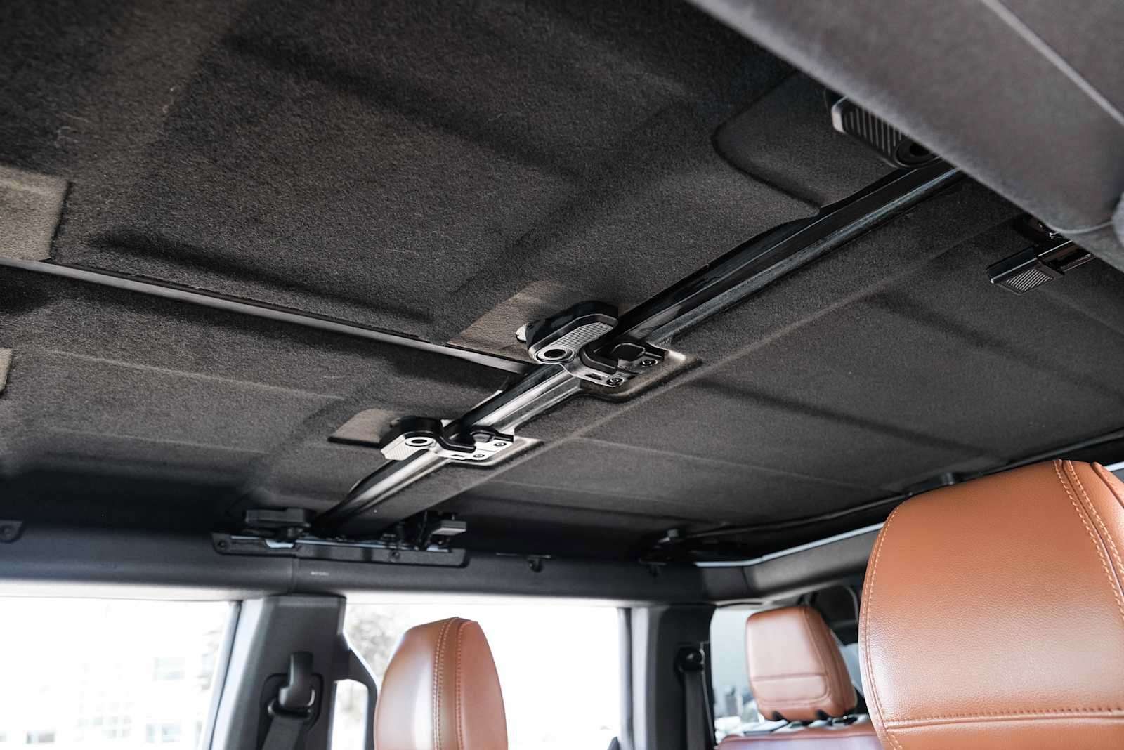 Used 2023 Ford Bronco Heritage Edition AWD/4WD image 33