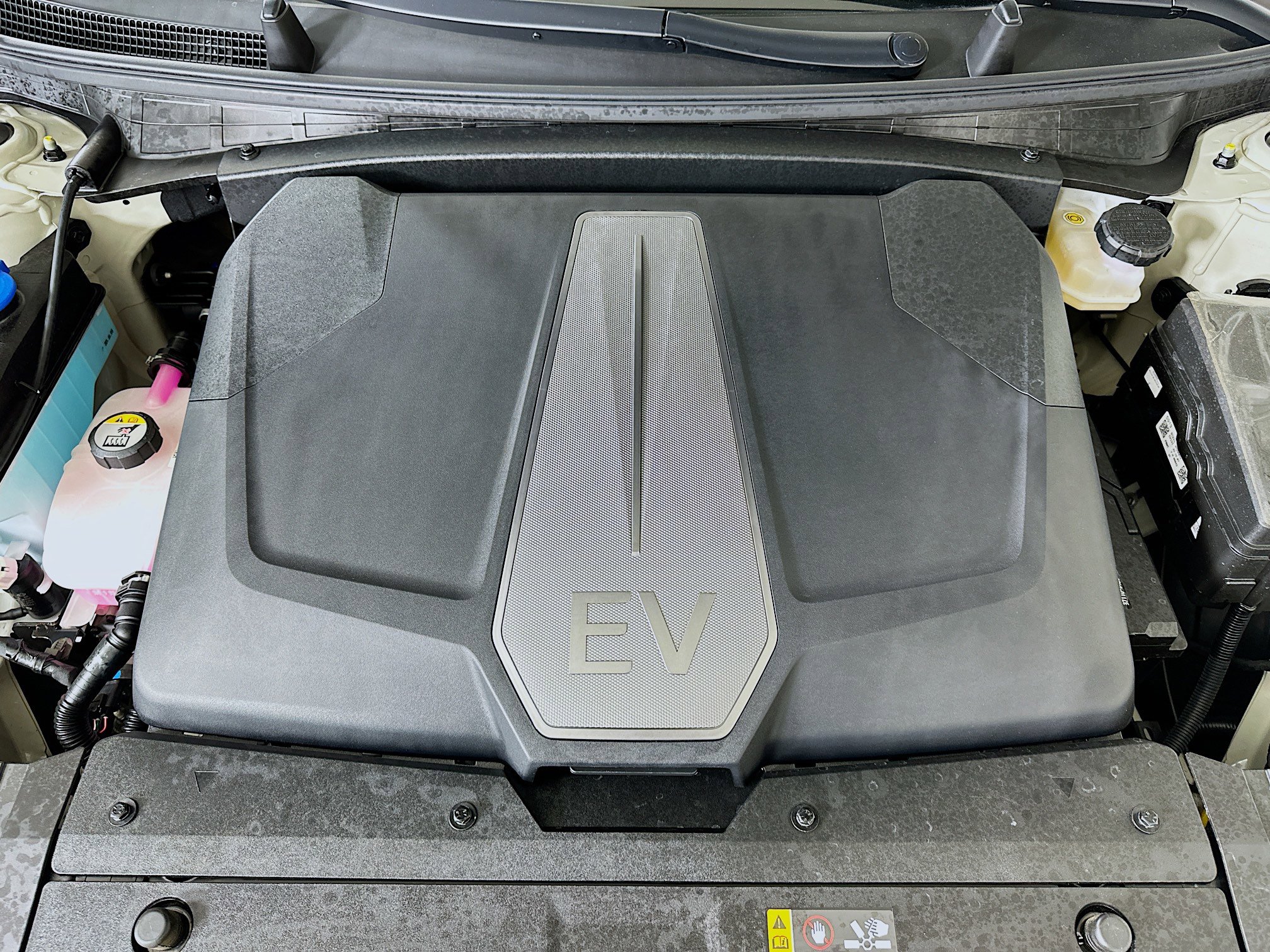 Used 2024 Kia EV6 Light RWD image 32
