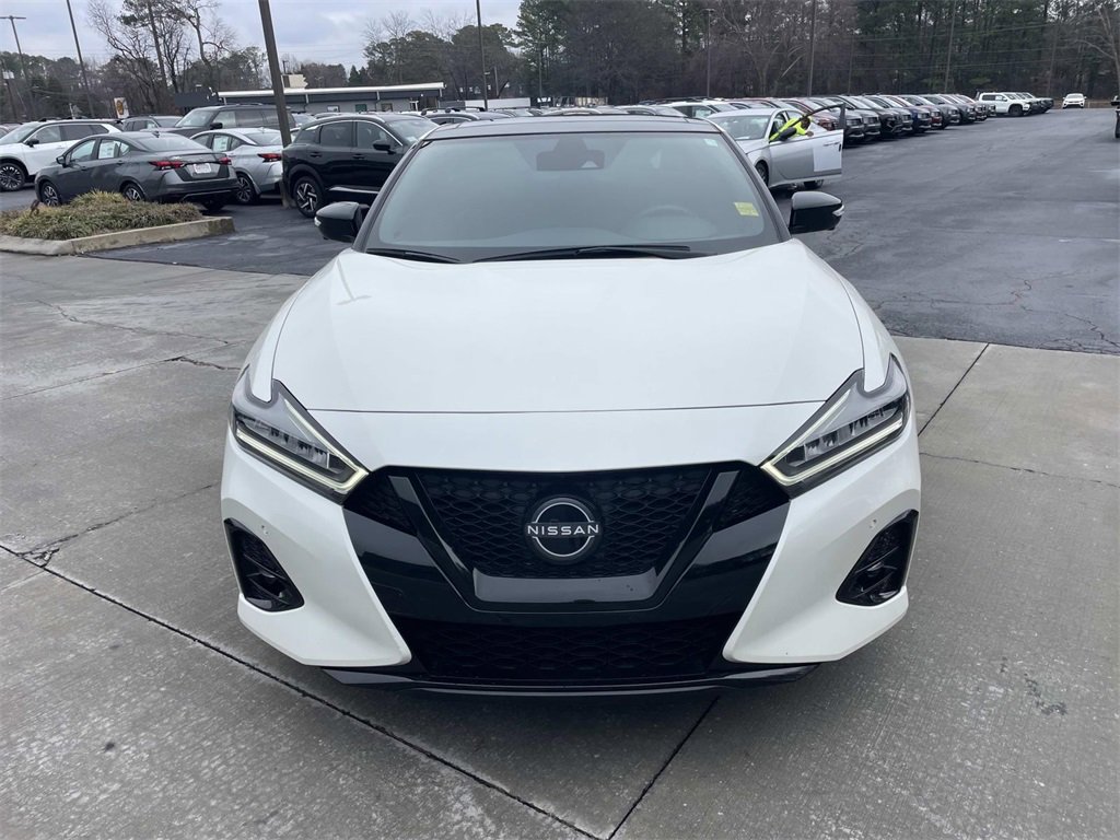 Certified 2023 Nissan Maxima SR w/ Sport Mat Group image 13