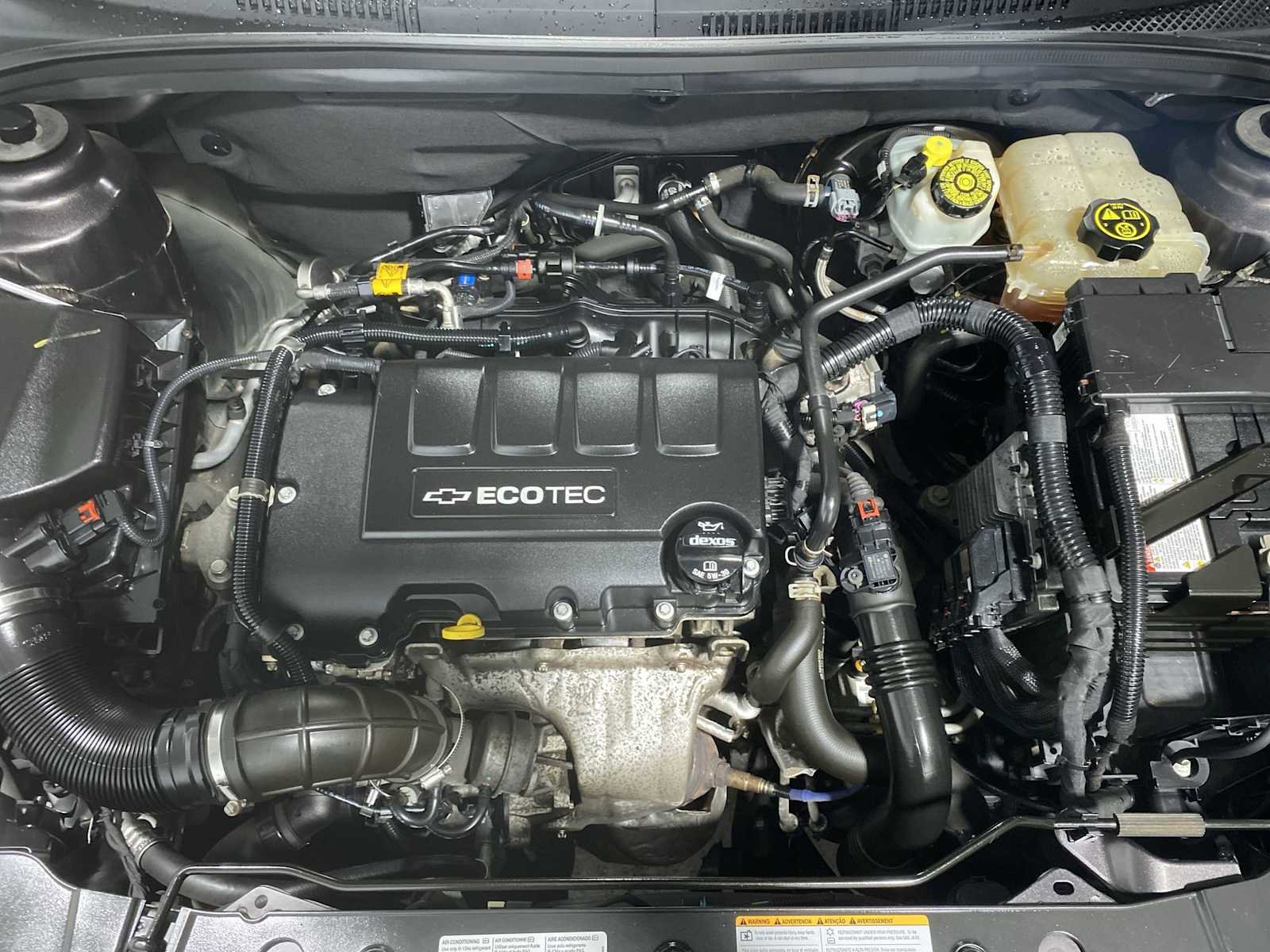 Used 2016 Chevrolet Cruze LT w/ Sun And Sound Package image 9