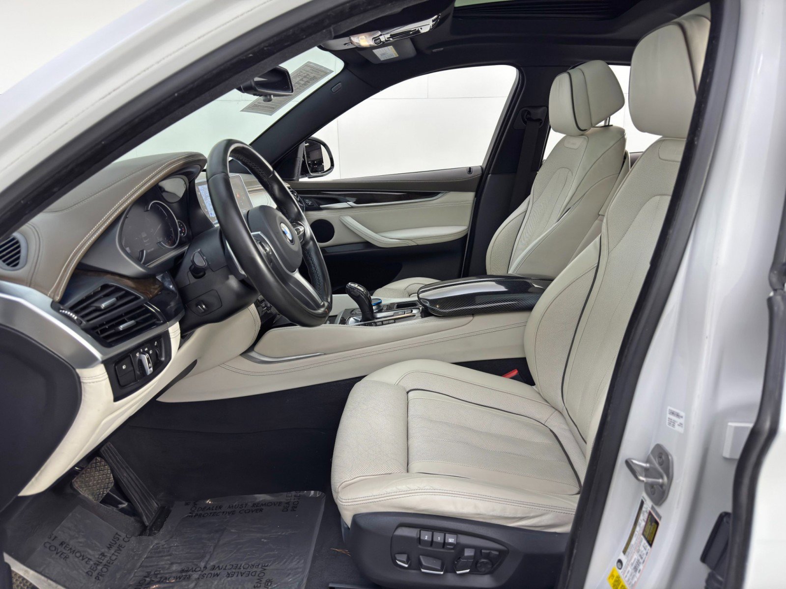 Used 2017 BMW X6 xDrive35i image 16