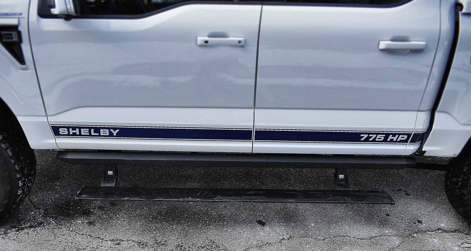 Used 2023 Ford F150 Lariat w/ Equipment Group 502A High image 6