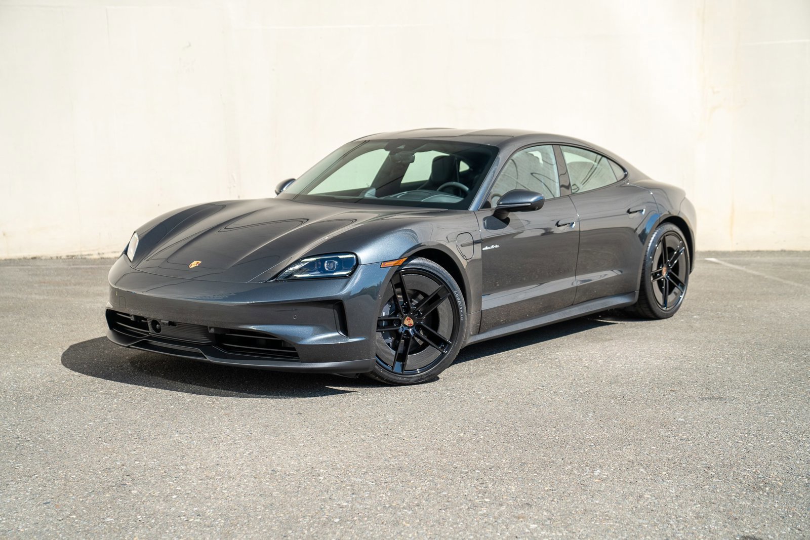 New 2025 Porsche Taycan