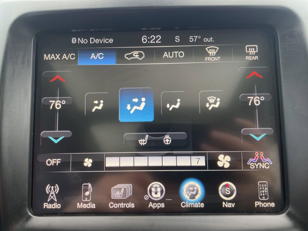 Used 2018 Jeep Cherokee Limited image 22