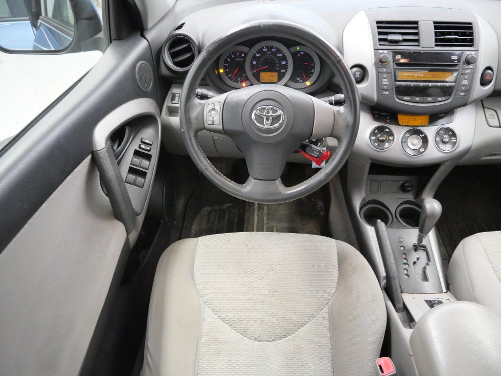 Used 2008 Toyota RAV4 Limited AWD/4WD image 14