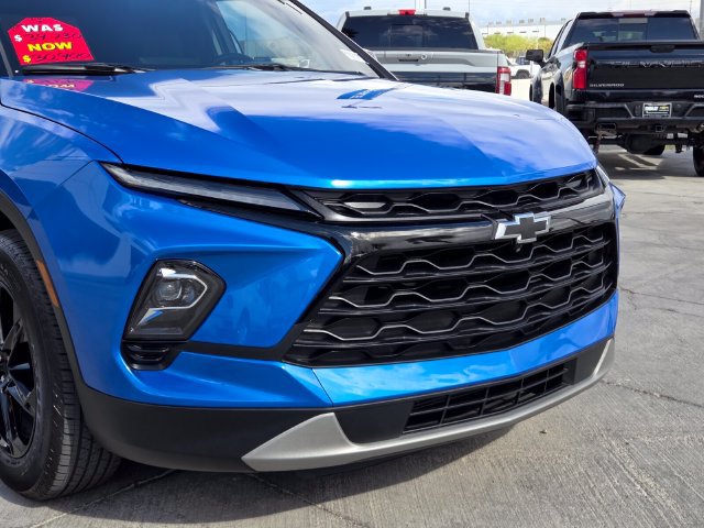 Certified 2025 Chevrolet Blazer LT w/ Sound & Technology Package FWD image 8