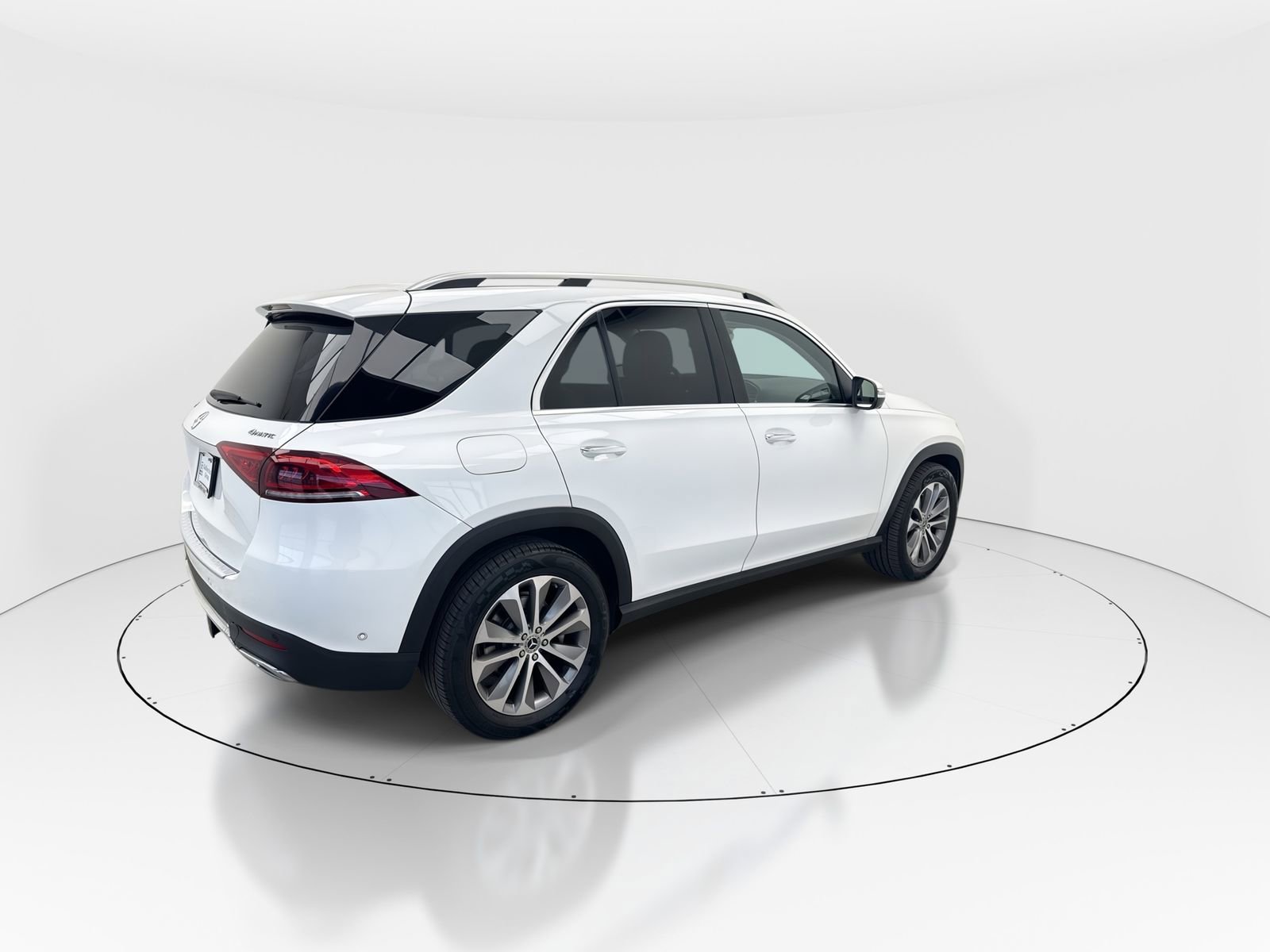 Used 2020 Mercedes-Benz GLE 350 4MATIC w/ Premium Package image 8