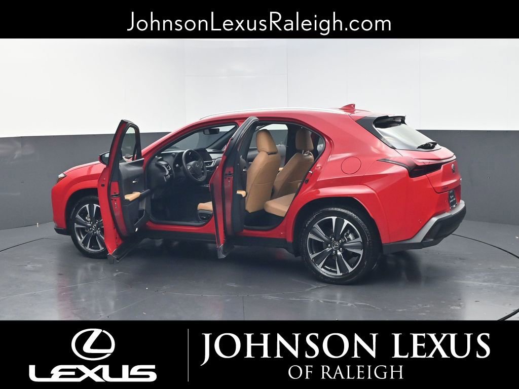 Certified 2025 Lexus UX 300h FWD w/ Accessory Package (Z1) image 38