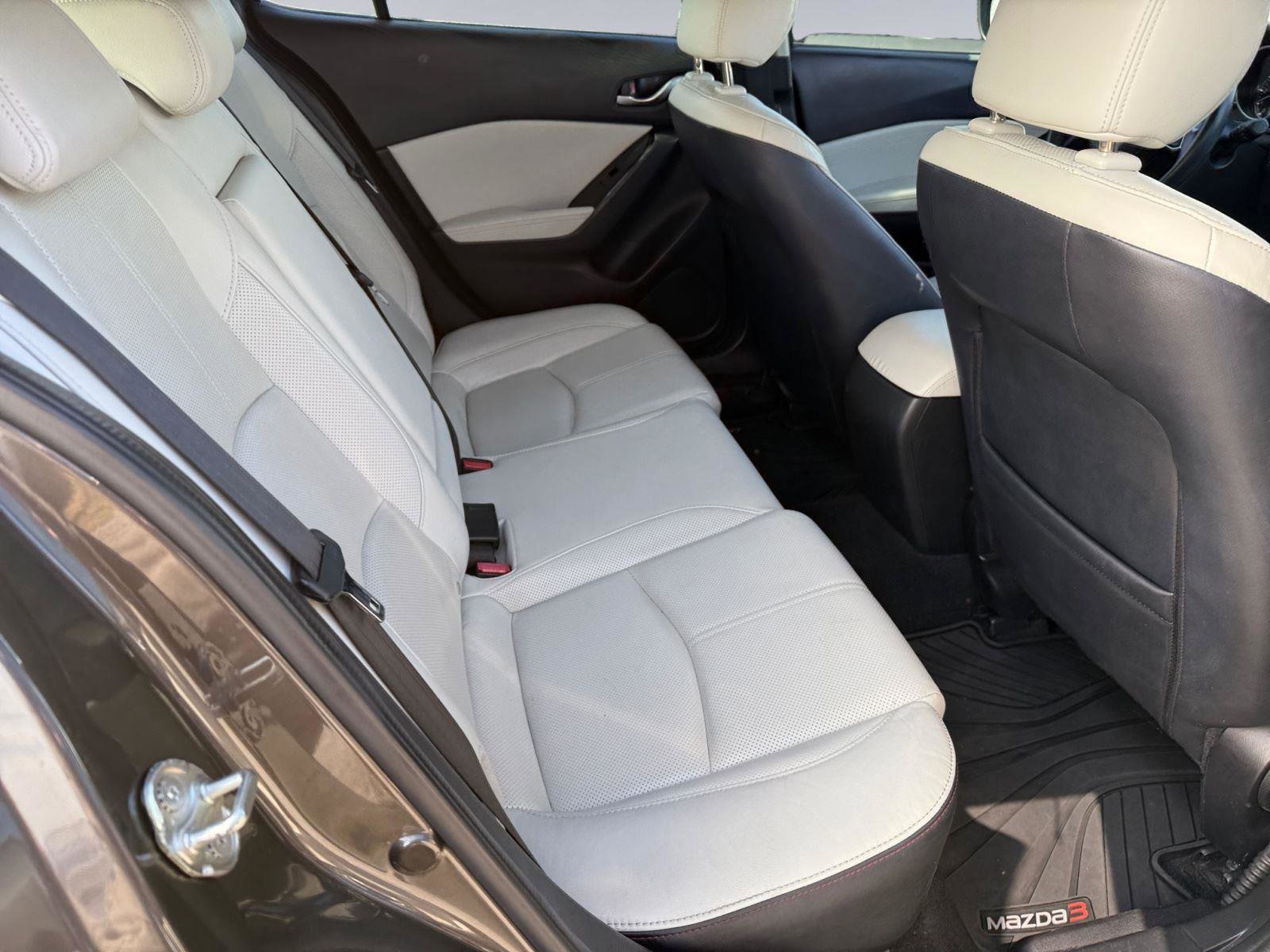Used 2017 MAZDA MAZDA3 Grand Touring image 12