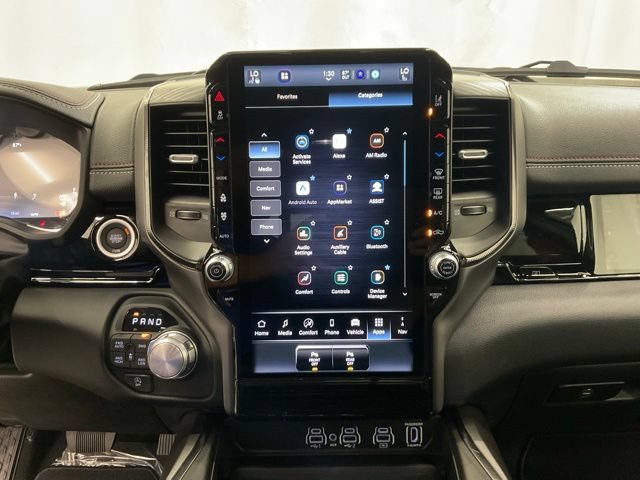 New 2026 RAM 1500 Laramie AWD/4WD image 17