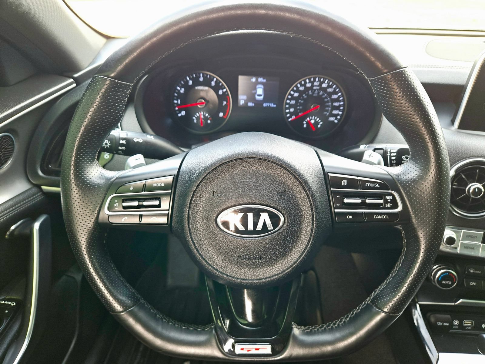 Used 2020 Kia Stinger GT AWD/4WD image 11