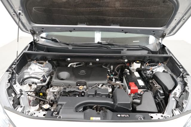 Used 2022 Toyota RAV4 LE image 78
