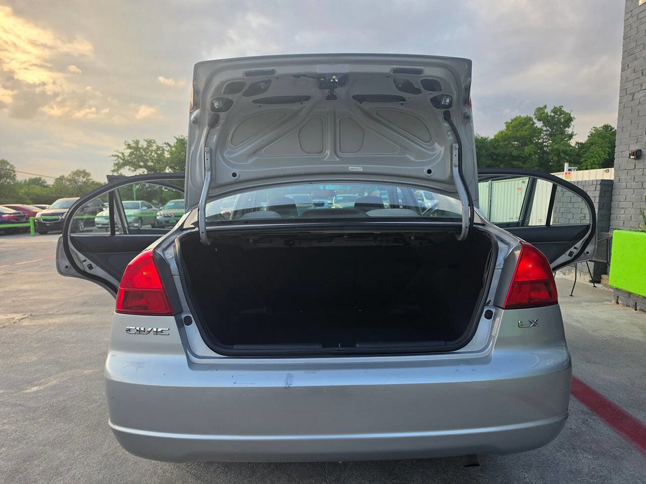 Used 2002 Honda Civic LX image 45