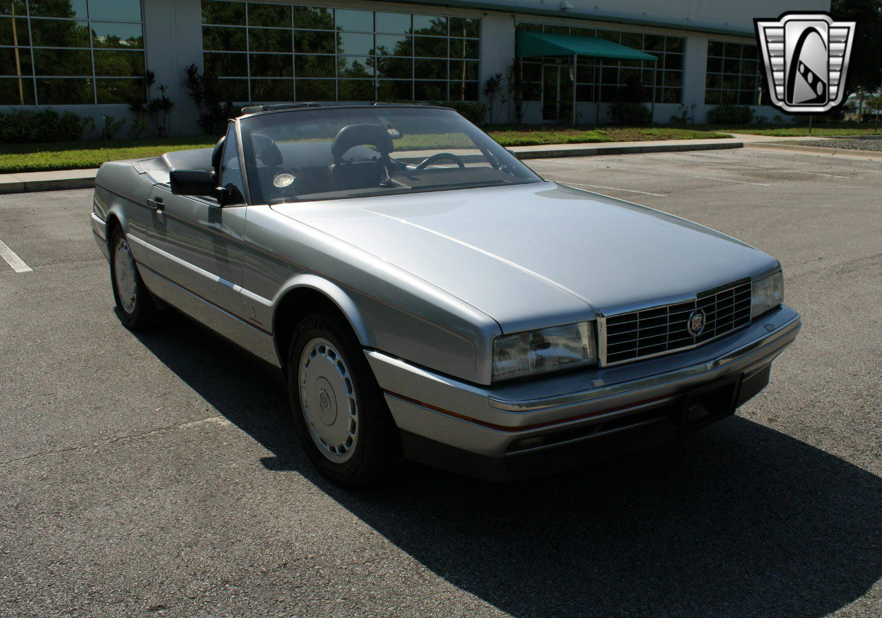 Used 1991 Cadillac Allante image 15