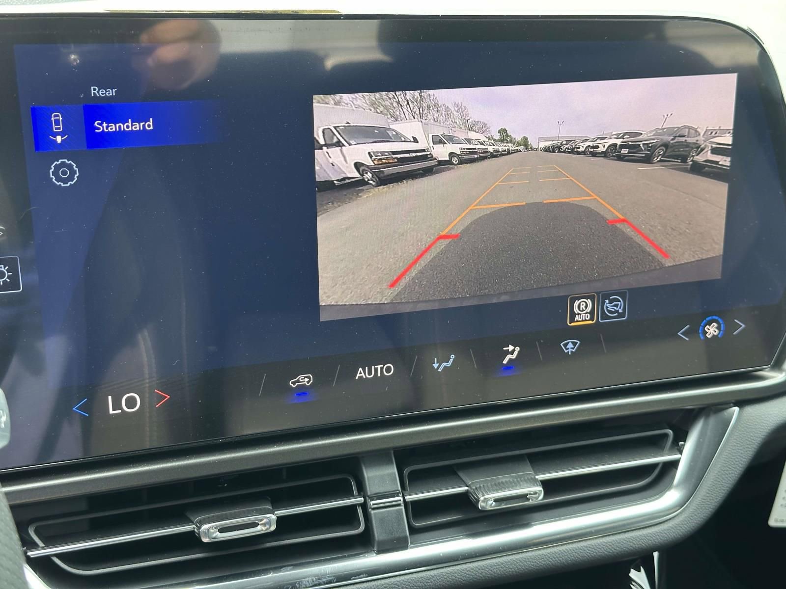 New 2026 Chevrolet Equinox EV LT image 11