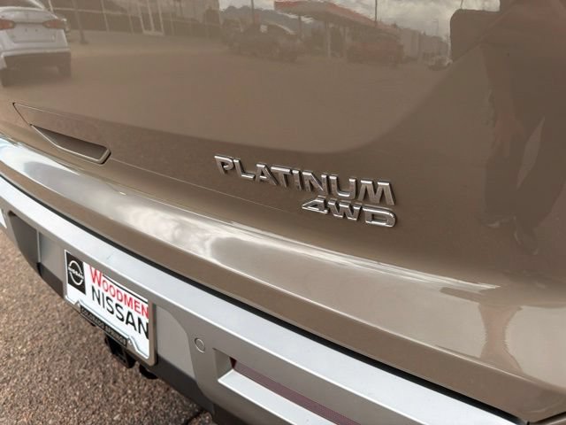Certified 2025 Nissan Pathfinder Platinum AWD/4WD image 9