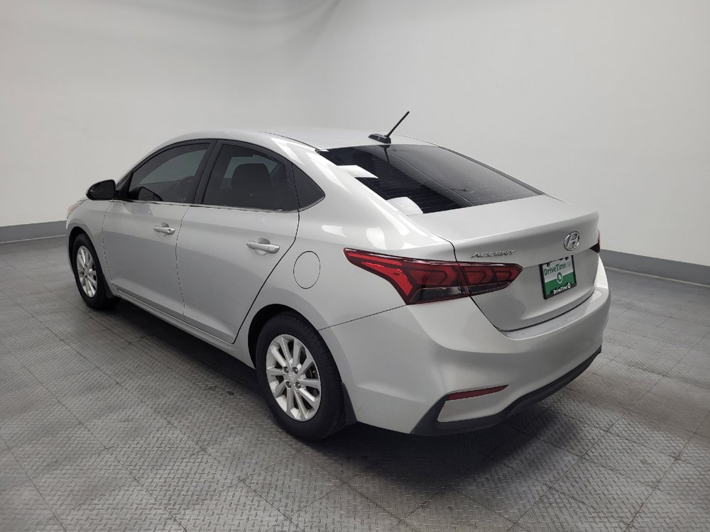 Used 2019 Hyundai Accent SEL image 3