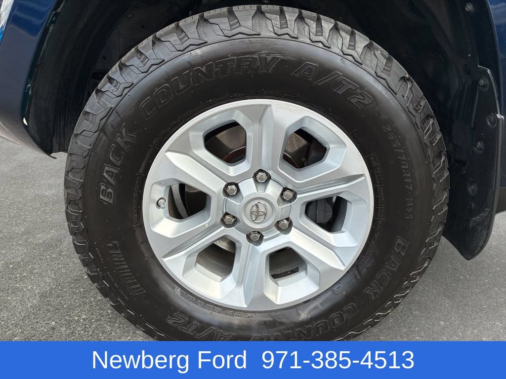 Used 2018 Toyota 4Runner SR5 Premium AWD/4WD image 10