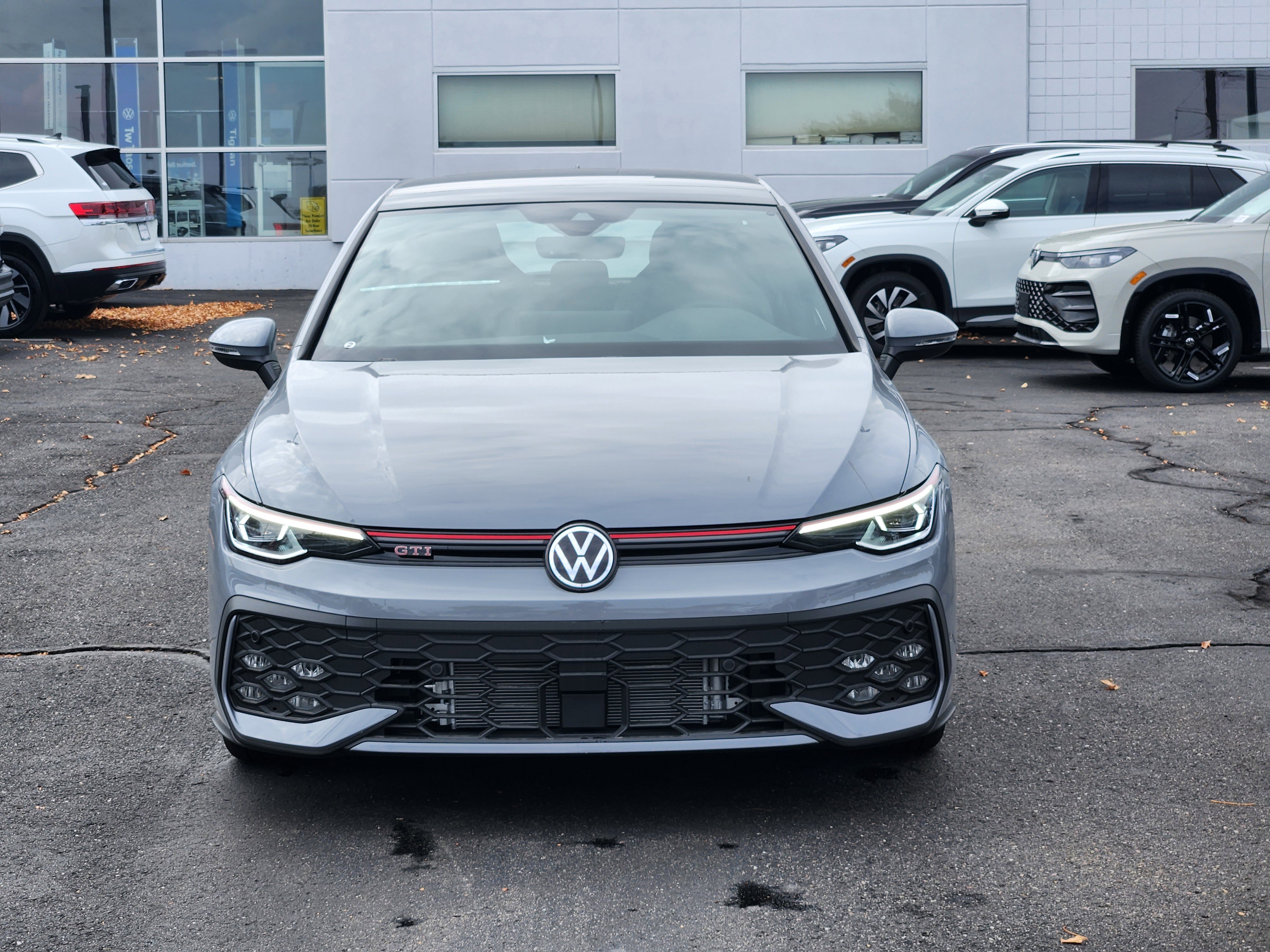 New 2025 Volkswagen GTI SE image 9