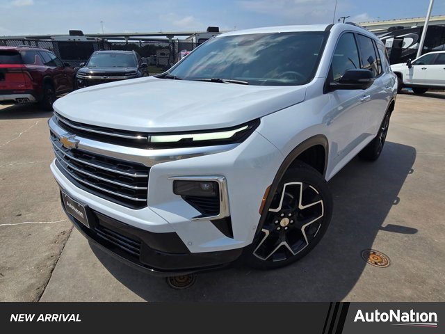 New 2026 Chevrolet Traverse High Country FWD image 1