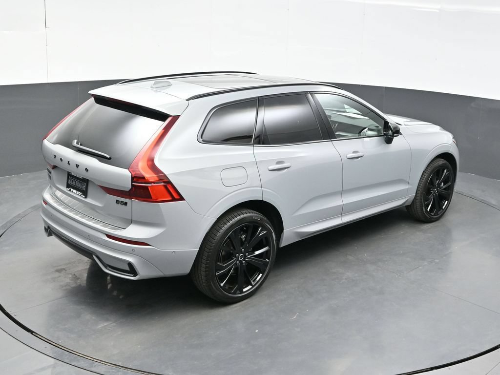 New 2026 Volvo XC60 B5 Ultra w/ Climate Package AWD/4WD image 37