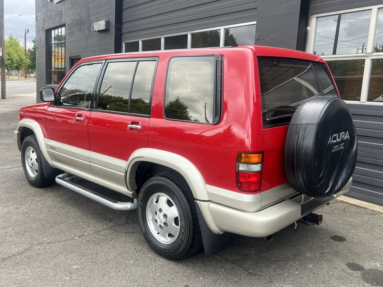 Used 1996 Acura SLX AWD/4WD image 3