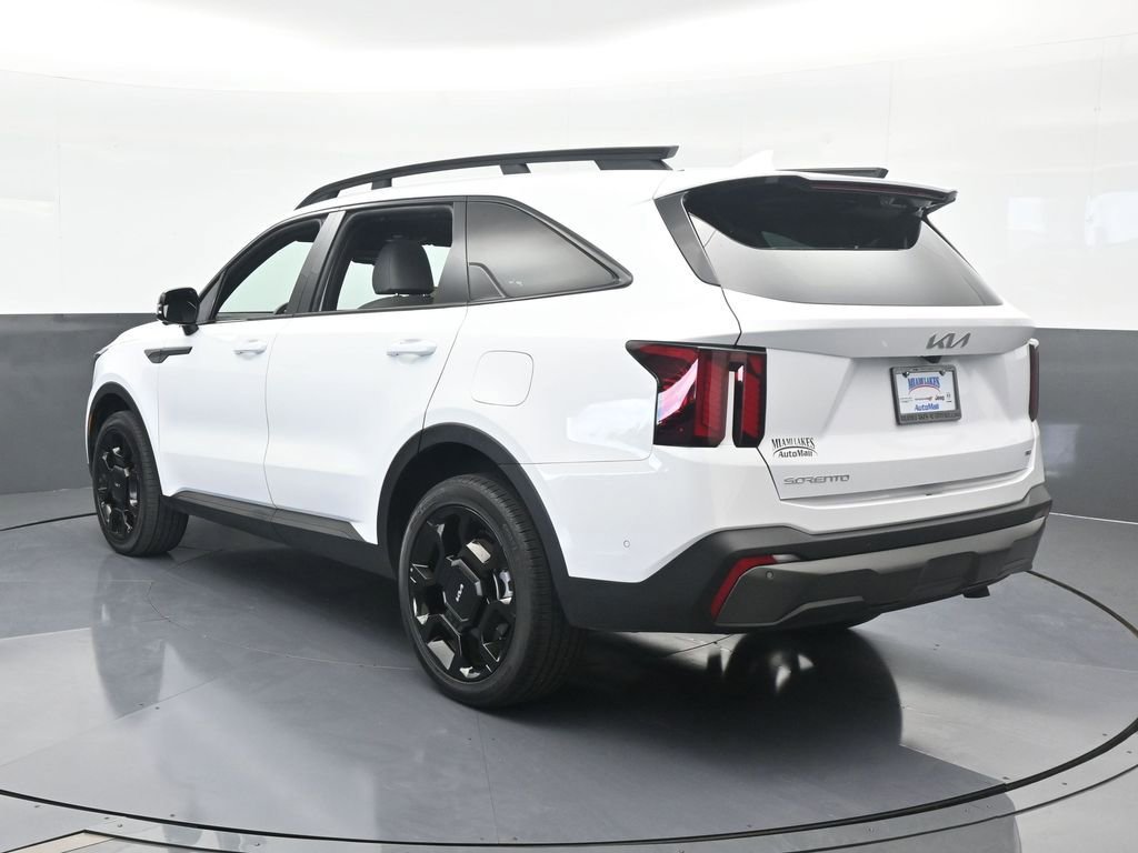 Used 2024 Kia Sorento SX Prestige w/ Sage Leather Package image 4