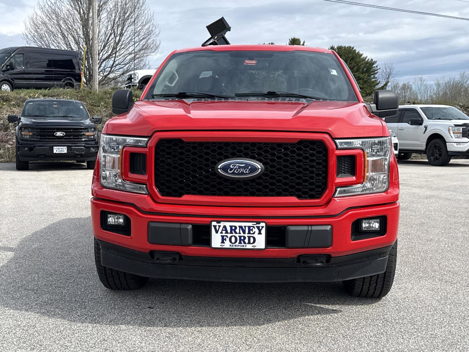 Used 2018 Ford F150 XL w/ Equipment Group 101A Mid AWD/4WD image 3