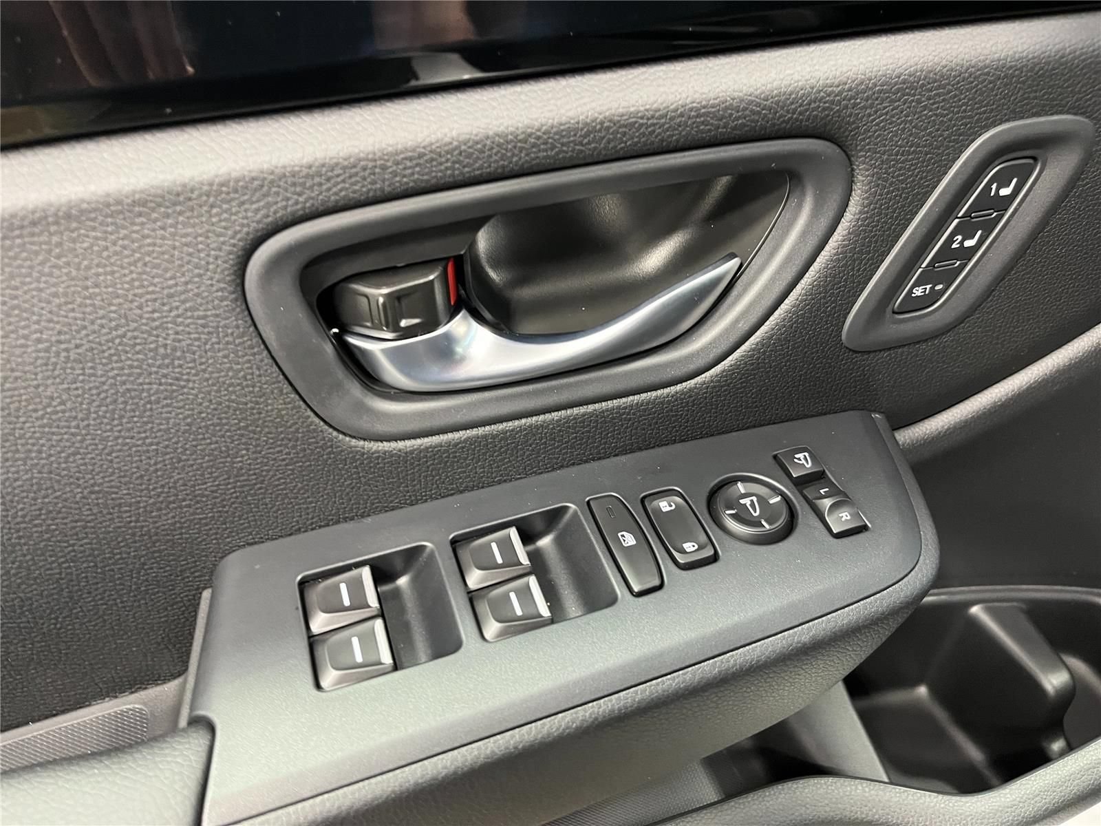 New 2026 Honda Pilot TrailSport image 13