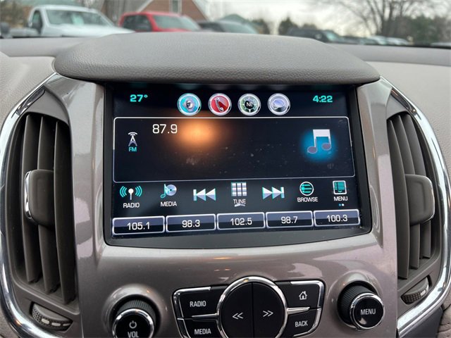 Used 2017 Chevrolet Cruze Premier image 23