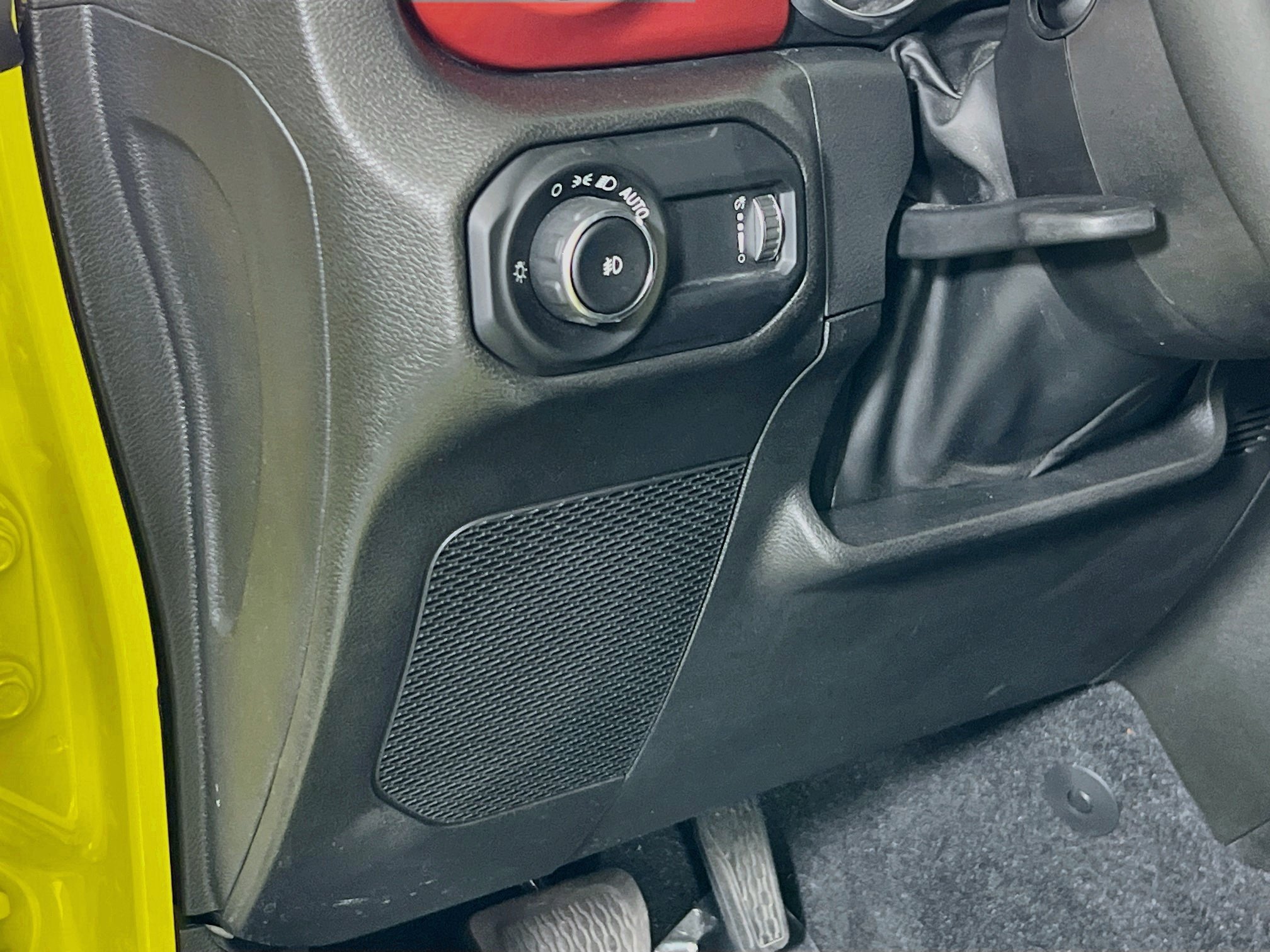Used 2023 Jeep Wrangler Unlimited Rubicon AWD/4WD image 10