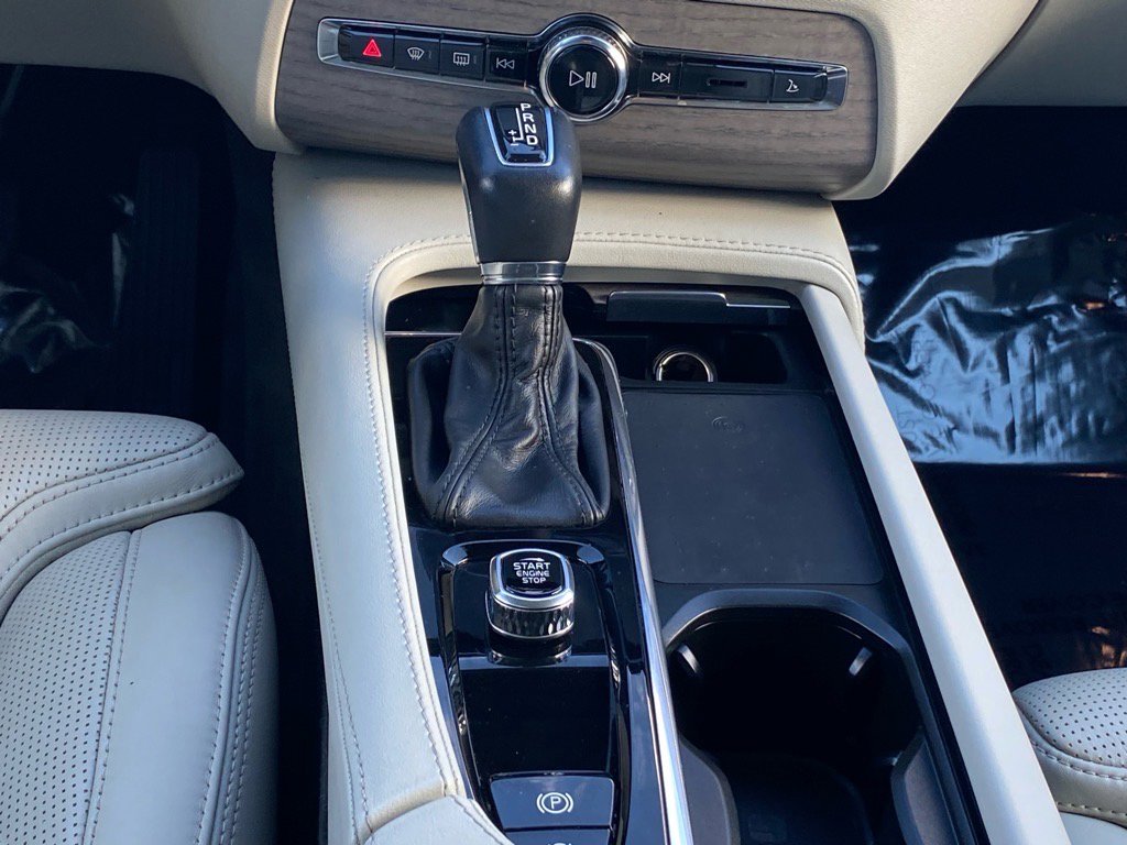 Used 2022 Volvo XC90 T6 Inscription image 8