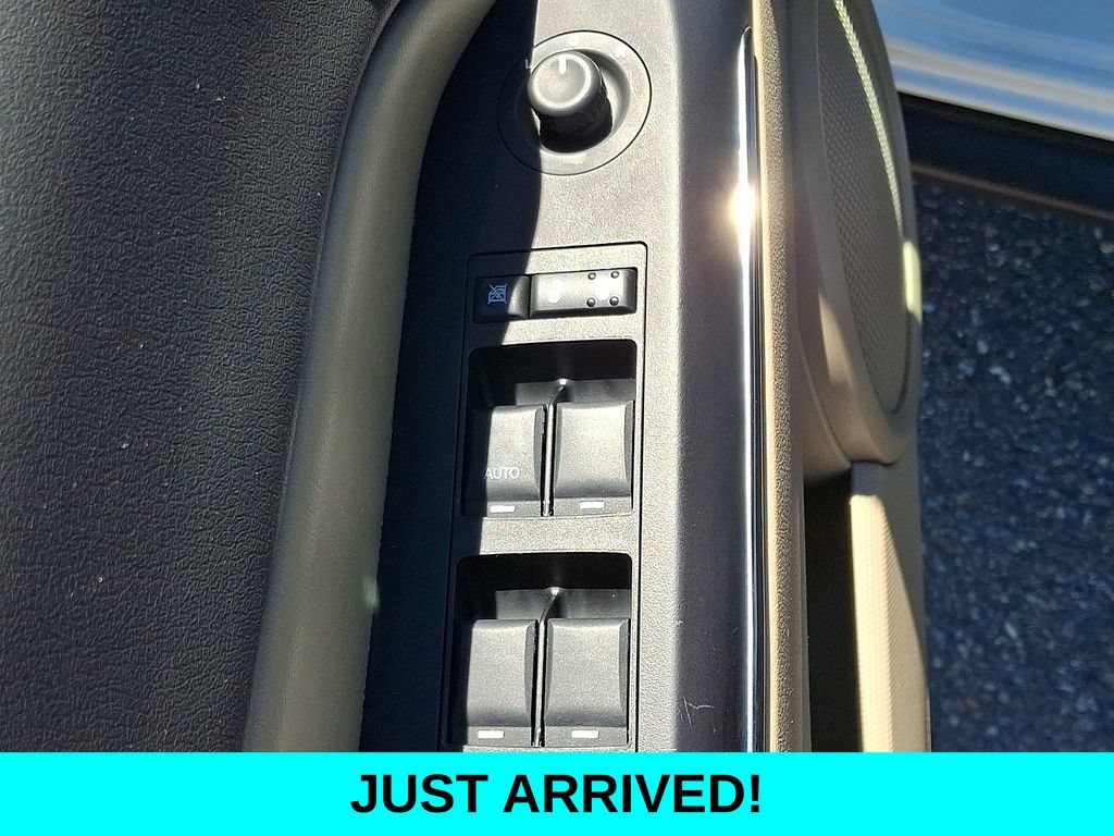 Used 2014 Jeep Patriot Limited w/ Sun/Sound Group AWD/4WD image 25
