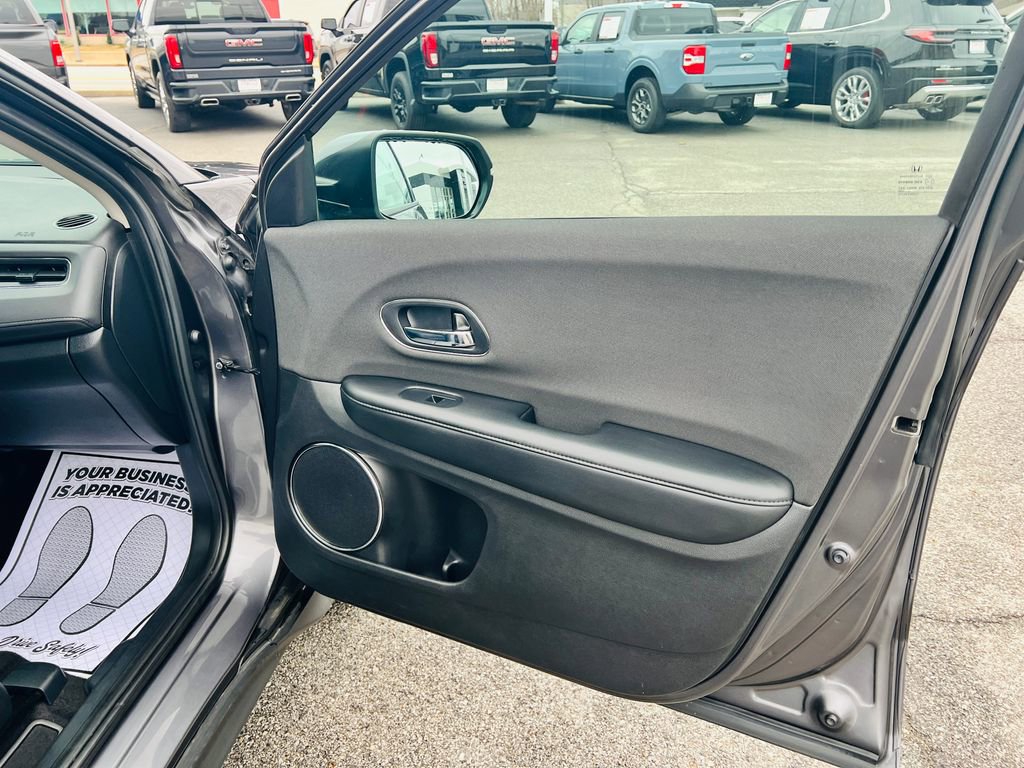 Used 2022 Honda HR-V EX image 35