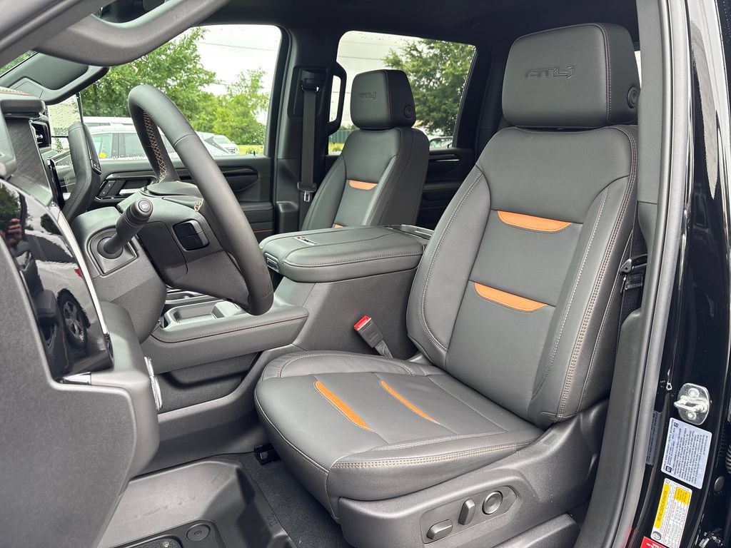 New 2026 GMC Sierra 2500 AT4 w/ AT4 Premium Plus Package AWD/4WD image 16
