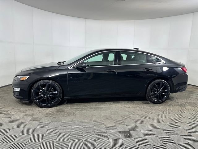 Used 2024 Chevrolet Malibu LT w/ Midnight Edition image 6