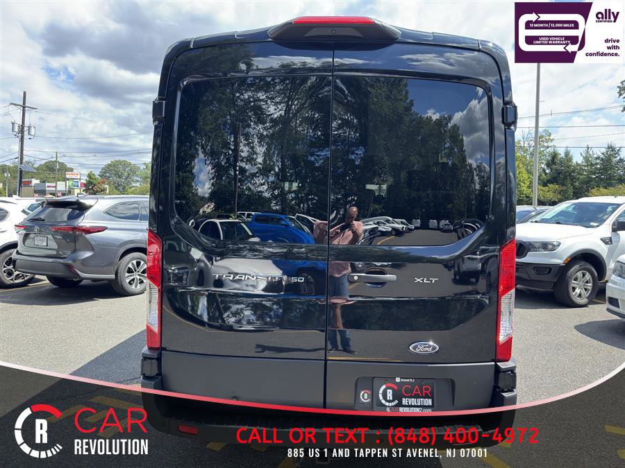 Used 2023 Ford Transit 350 XLT RWD image 5