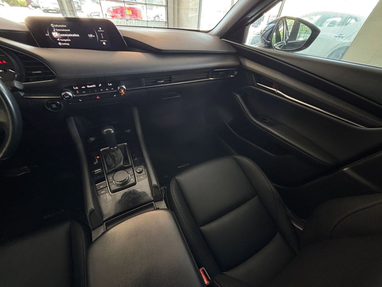 Used 2024 MAZDA MAZDA3 s FWD image 37