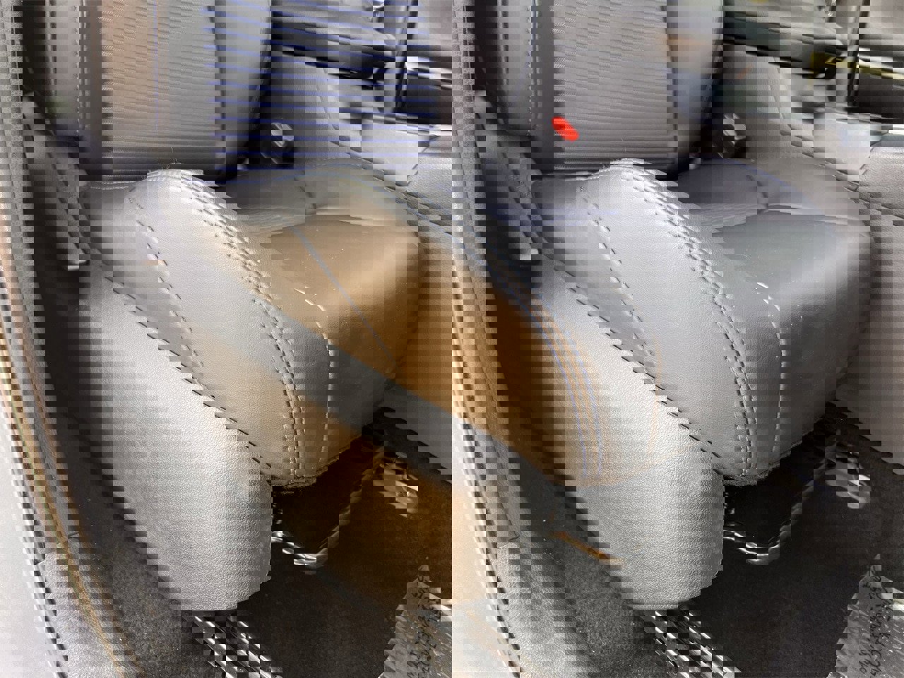 Used 2019 Toyota RAV4 XSE image 27