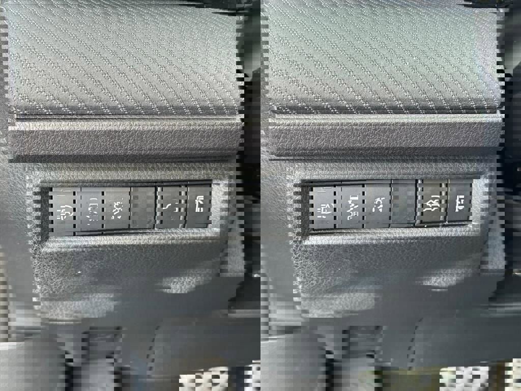 Certified 2025 Toyota Camry SE image 17