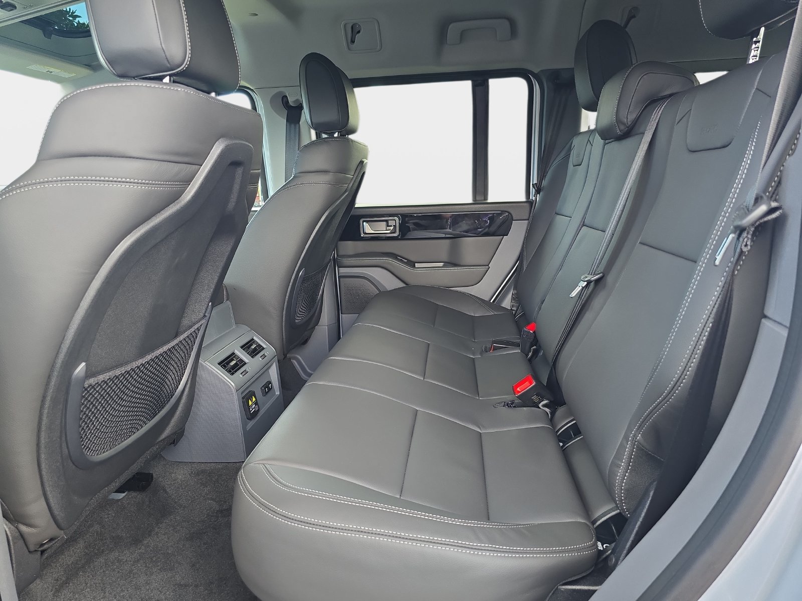 New 2026 INEOS Grenadier Station Wagon AWD/4WD image 14