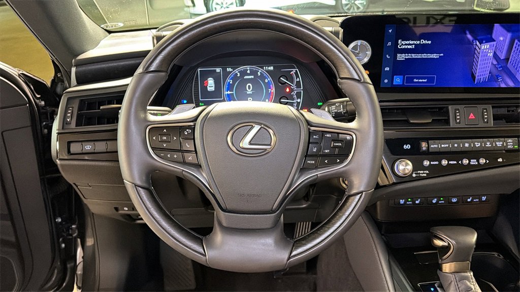 Used 2024 Lexus ES 350 Luxury w/ Technology Package image 18