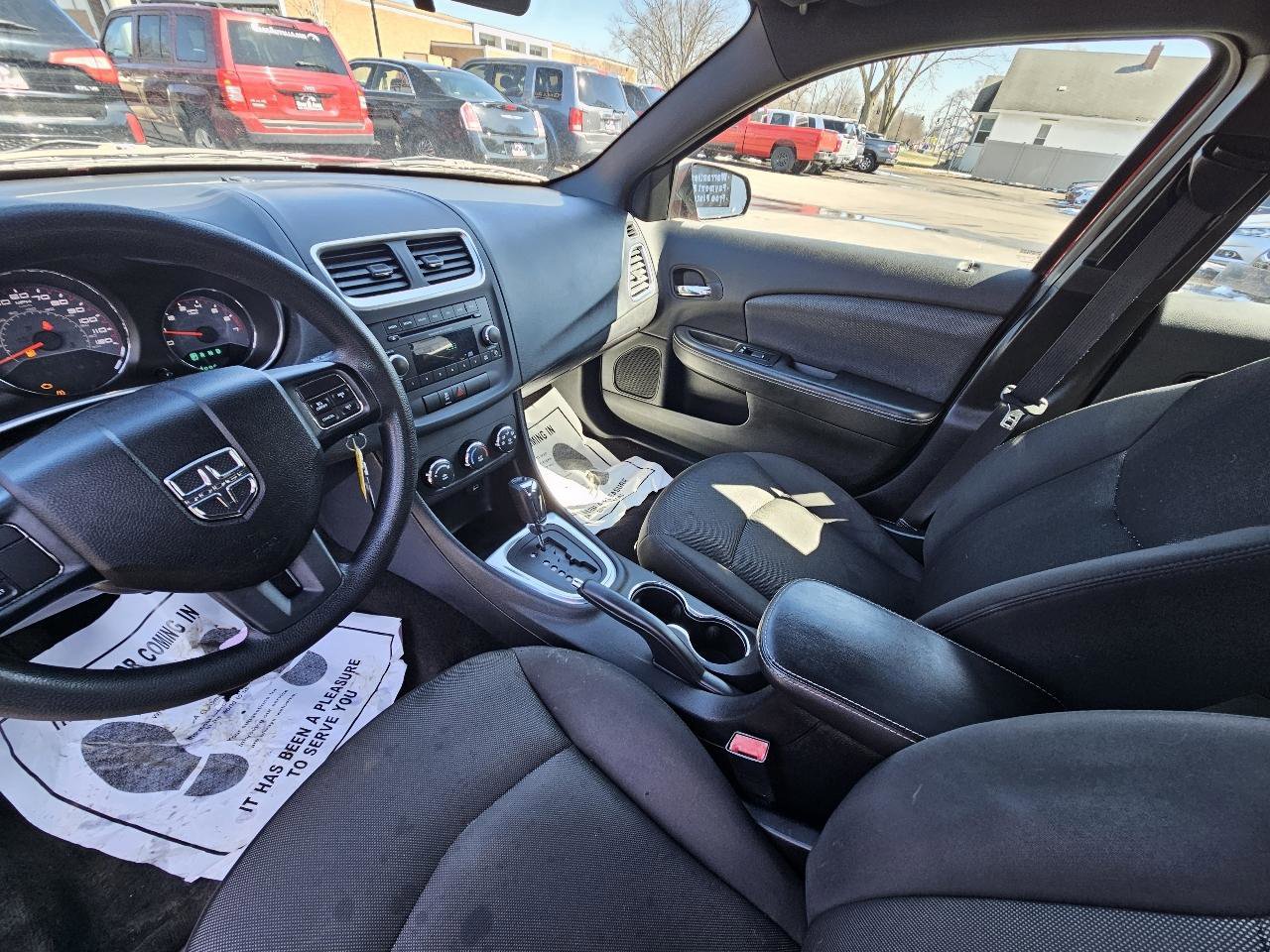 Used 2013 Dodge Avenger SE image 18