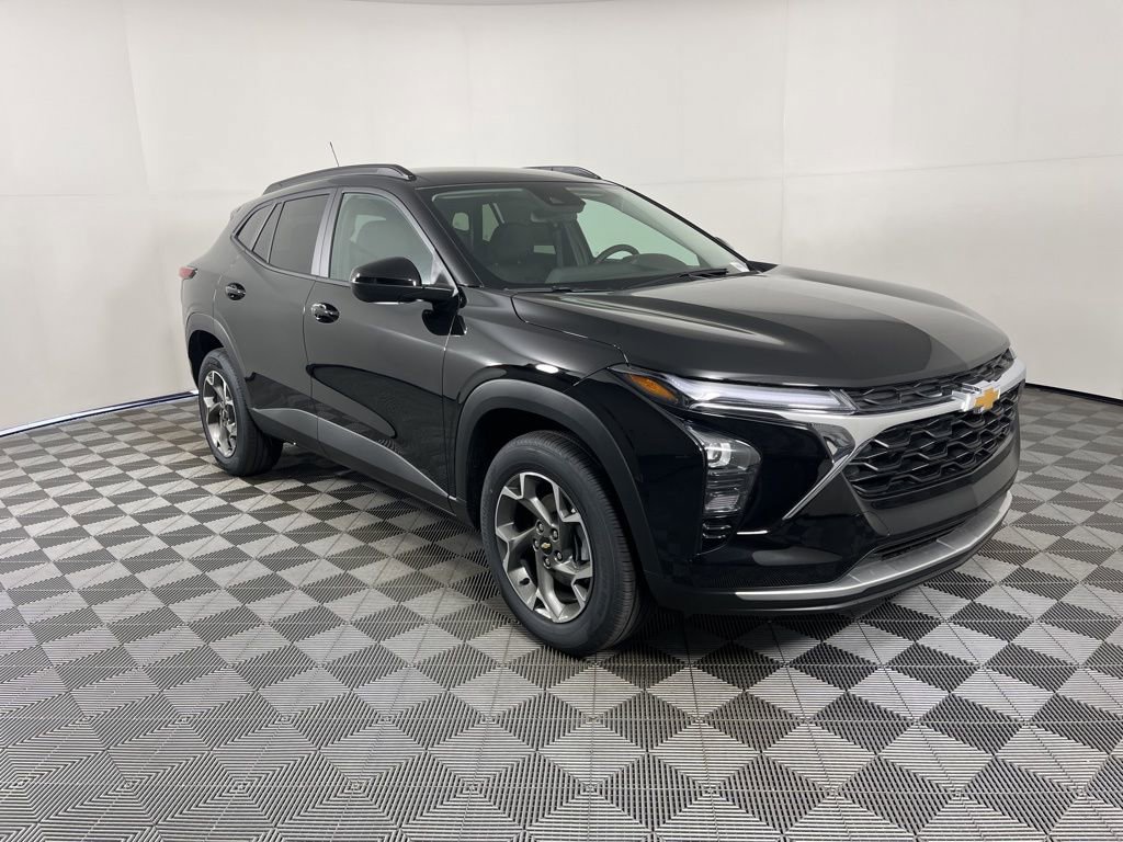 New 2026 Chevrolet Trax LT FWD image 6